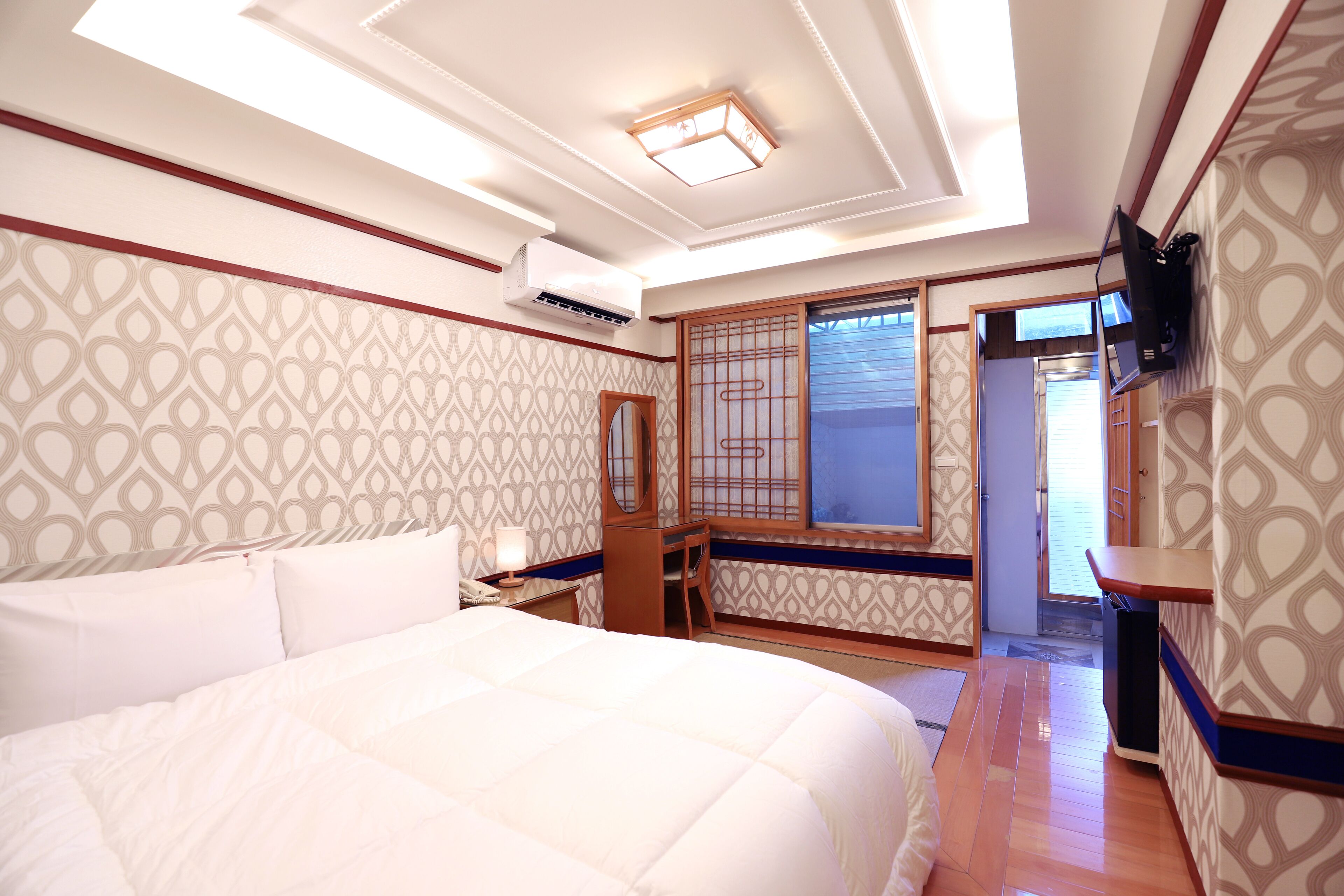 Photo - Phoenix Pavilion Hot Spring Hotel