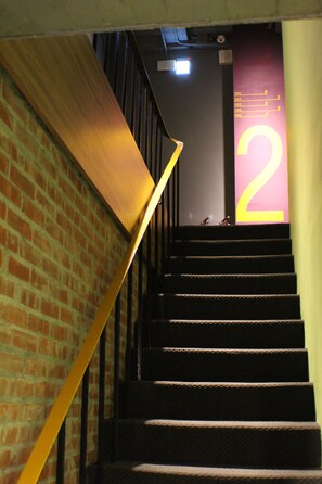 Staircase - Backpackers Hostel-Ximending branch (Taipei)