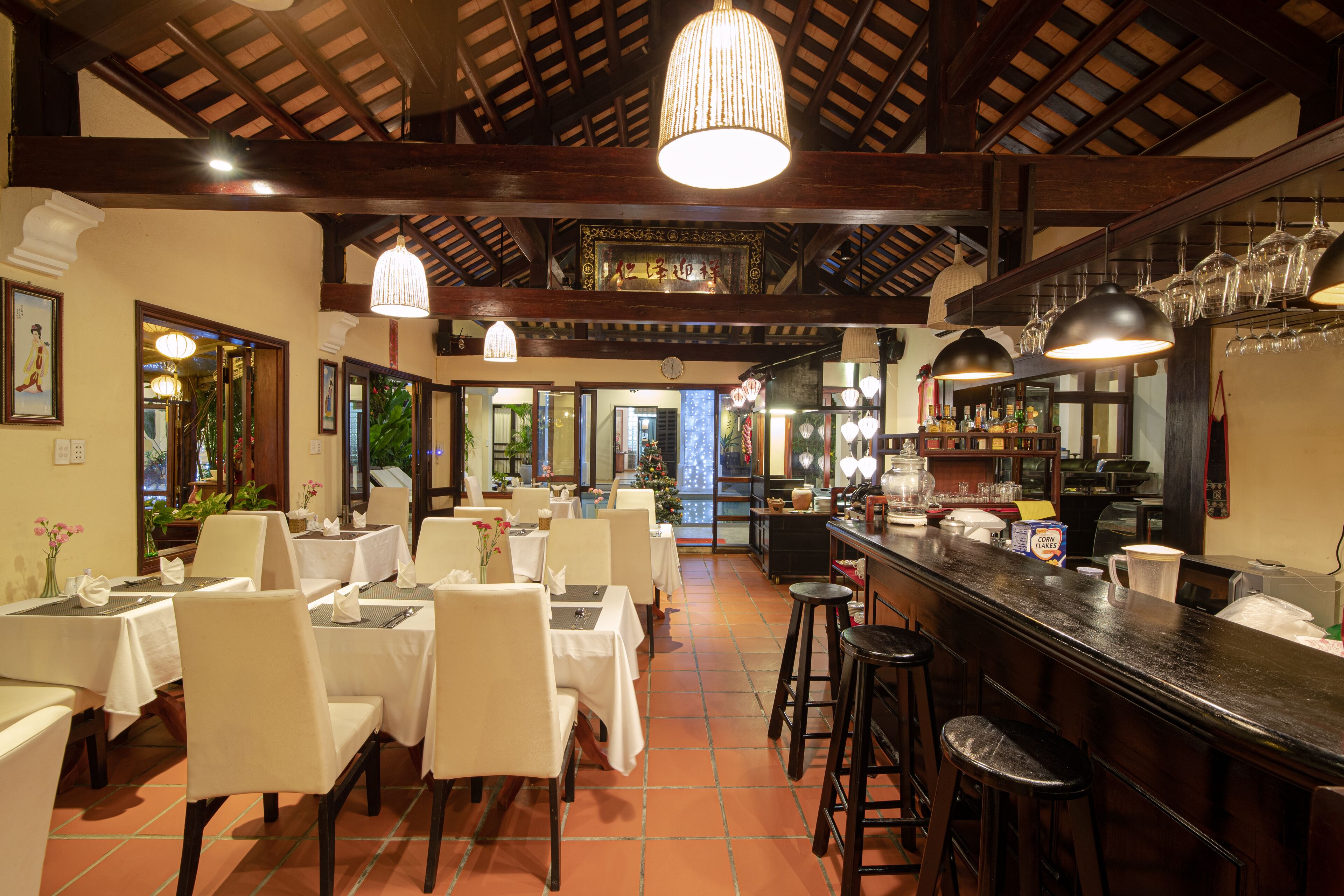 Breakfast, lunch, dinner served; international cuisine, pool views 