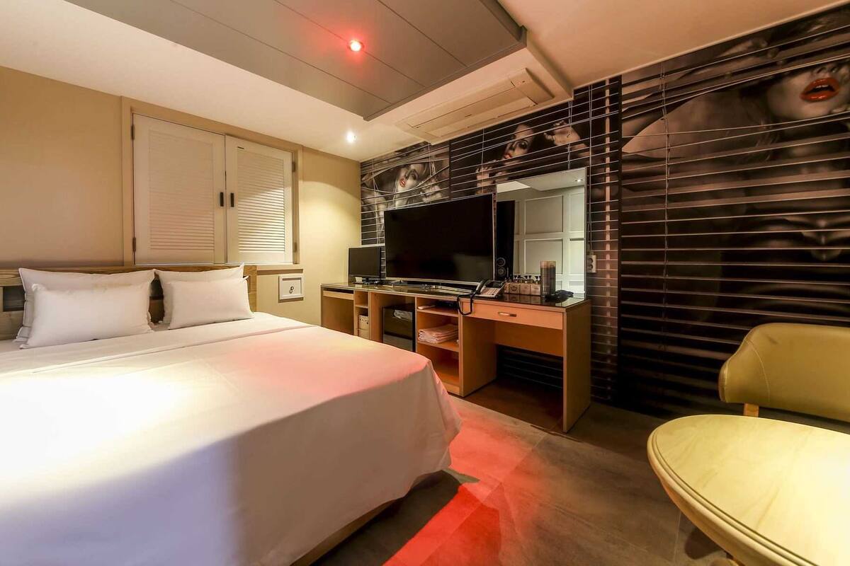 Luxury Room