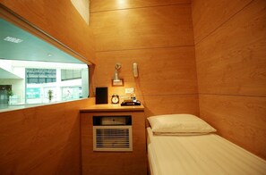 Single Room | Desk, free WiFi, bed sheets - VATC SleepPod Terminal 2 (Hanoi)