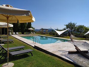 Utomhuspool