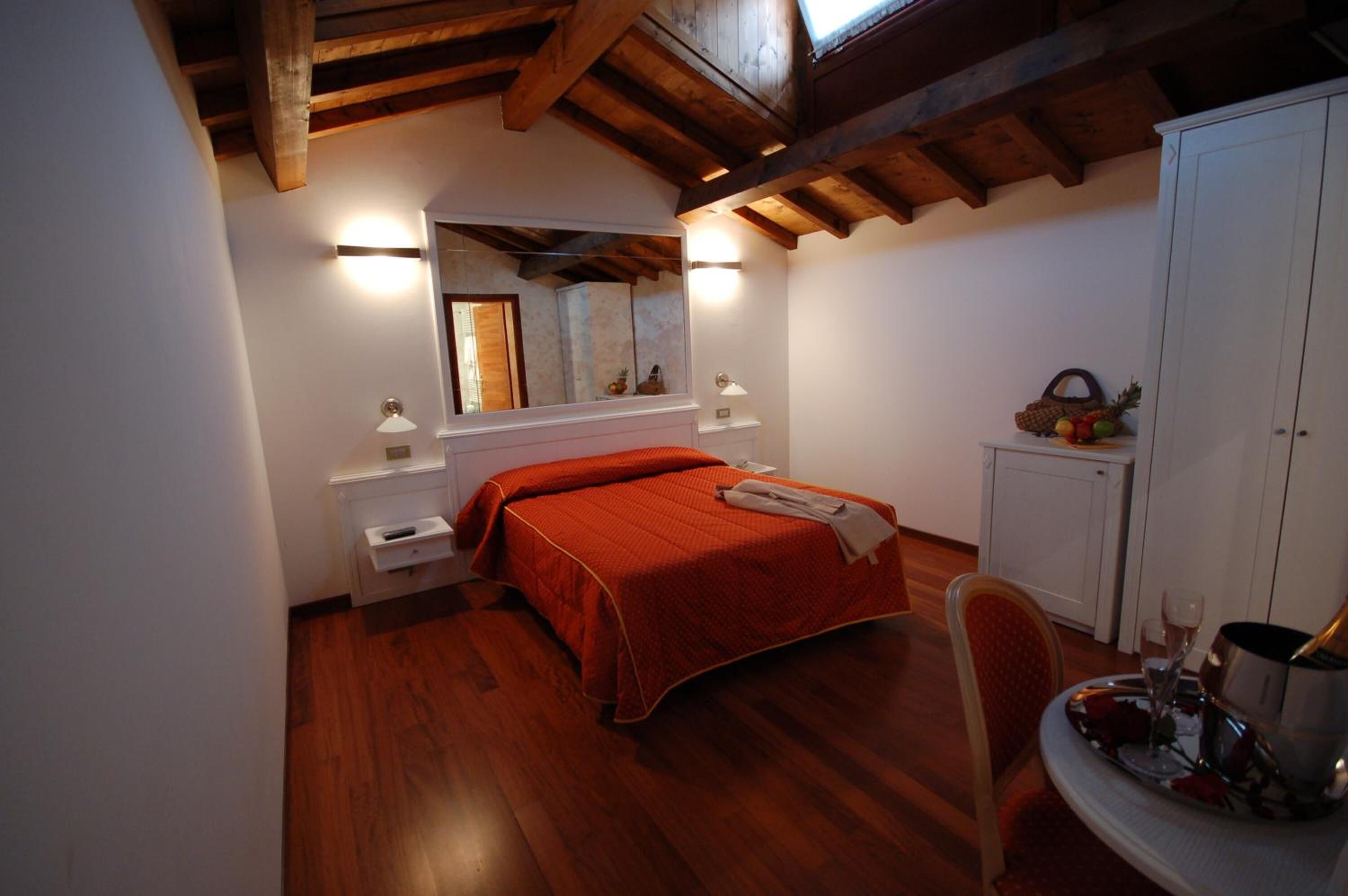 Foto - Casanova Fourrooms