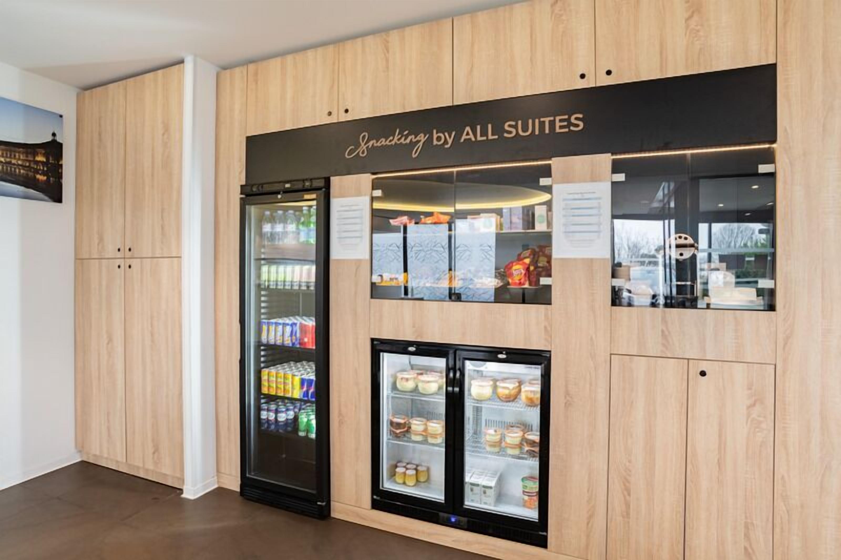 Snack bar