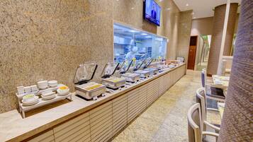 Daily buffet breakfast (INR 500 per person)
