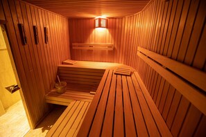 Facials, manicures and pedicures - Amicitia Hotel (Sneek)
