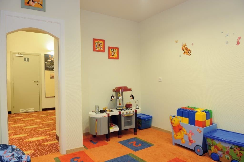children’s play area – indoor