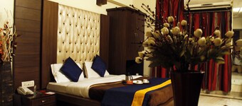 OYO 497 Hotel Welcome Palace