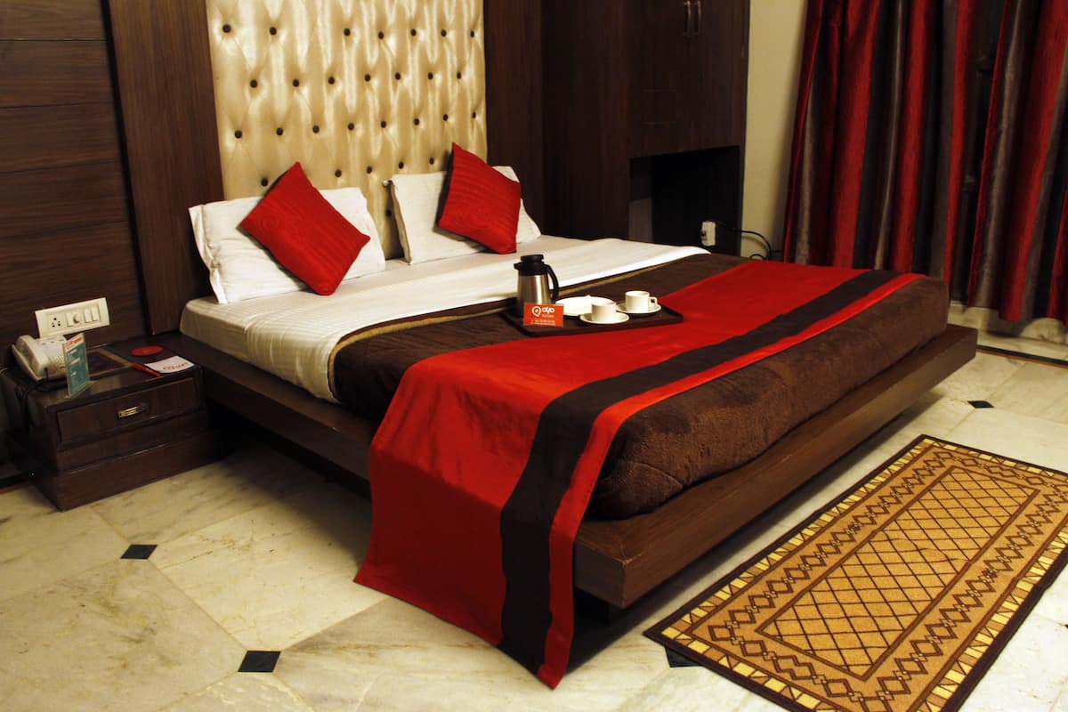 Standard Room | In-room safe, desk, rollaway beds, free WiFi