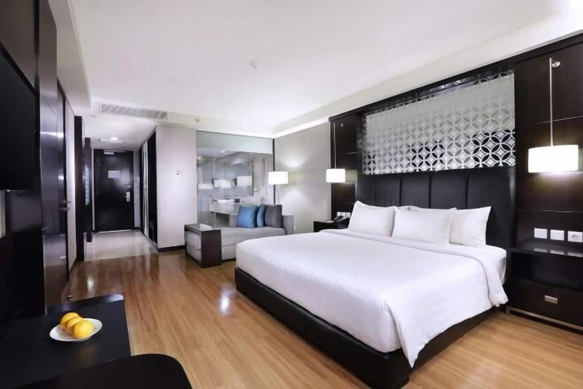 1 bedroom, minibar, in-room safe, desk