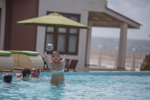 Piscina all'aperto