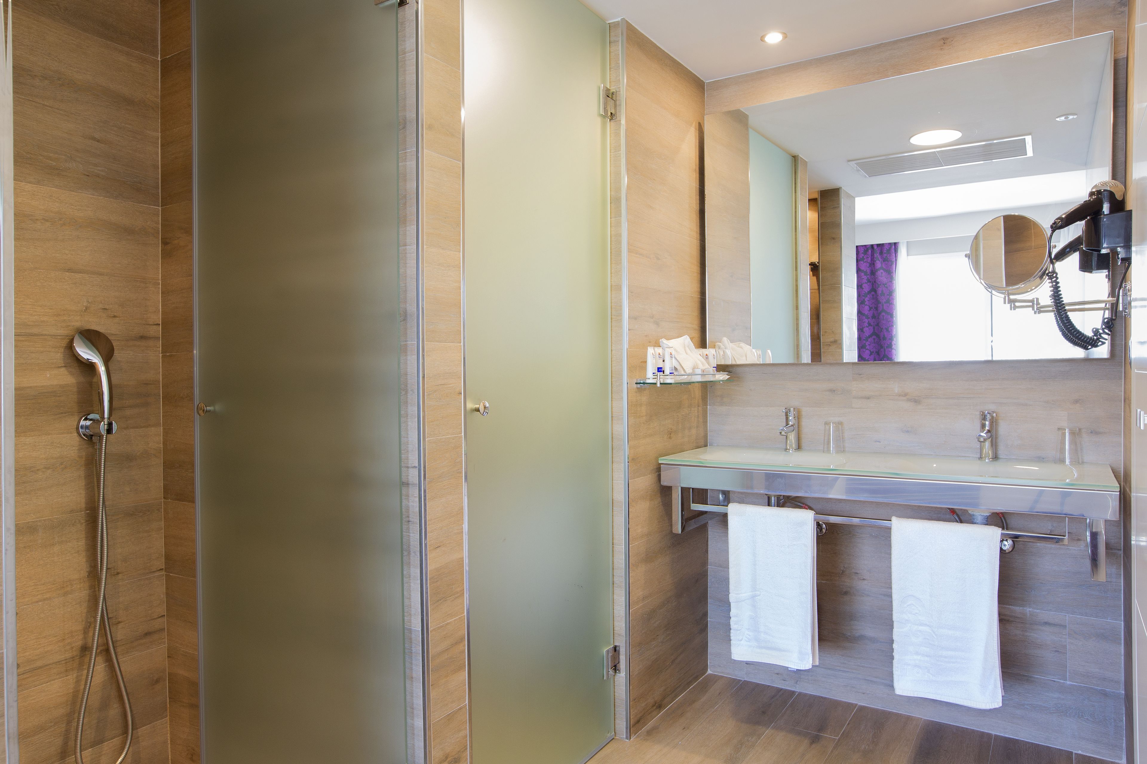 Photo - Mar Hotels Playa de Muro Suites