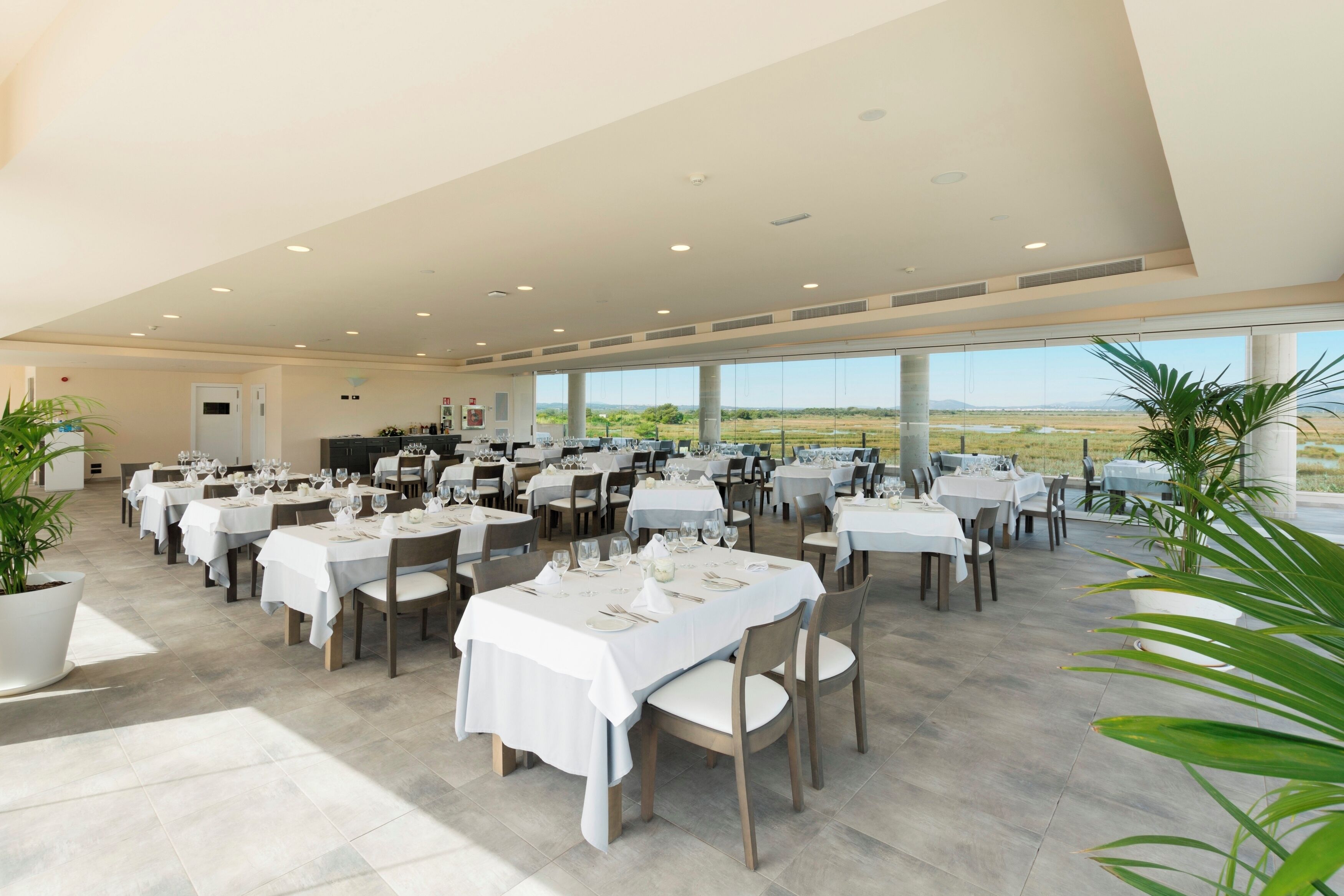Photo - Mar Hotels Playa de Muro Suites