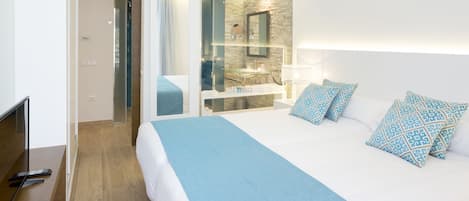 1 soverom, minibar, safe på rommet og blendingsgardiner