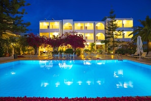 Exterior - Kyparissia Beach Hotel (Trifylia)
