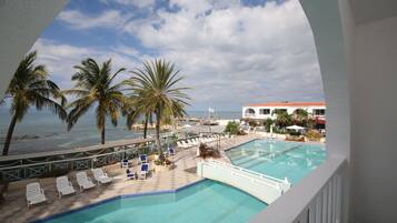Room, Balcony, Oceanfront | View from room
