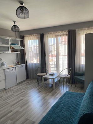 Appartement Duplex Familial, 1 chambre, vue ville | Coin séjour | Télévision LCD, Netflix, livres, services de streaming