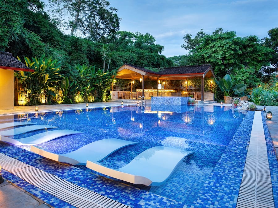 Outdoor pool, pool umbrellas, sun loungers