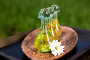 Warmsteinmassagen, Massageanwendungen