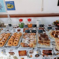 Daily full breakfast (EUR 7 per person)