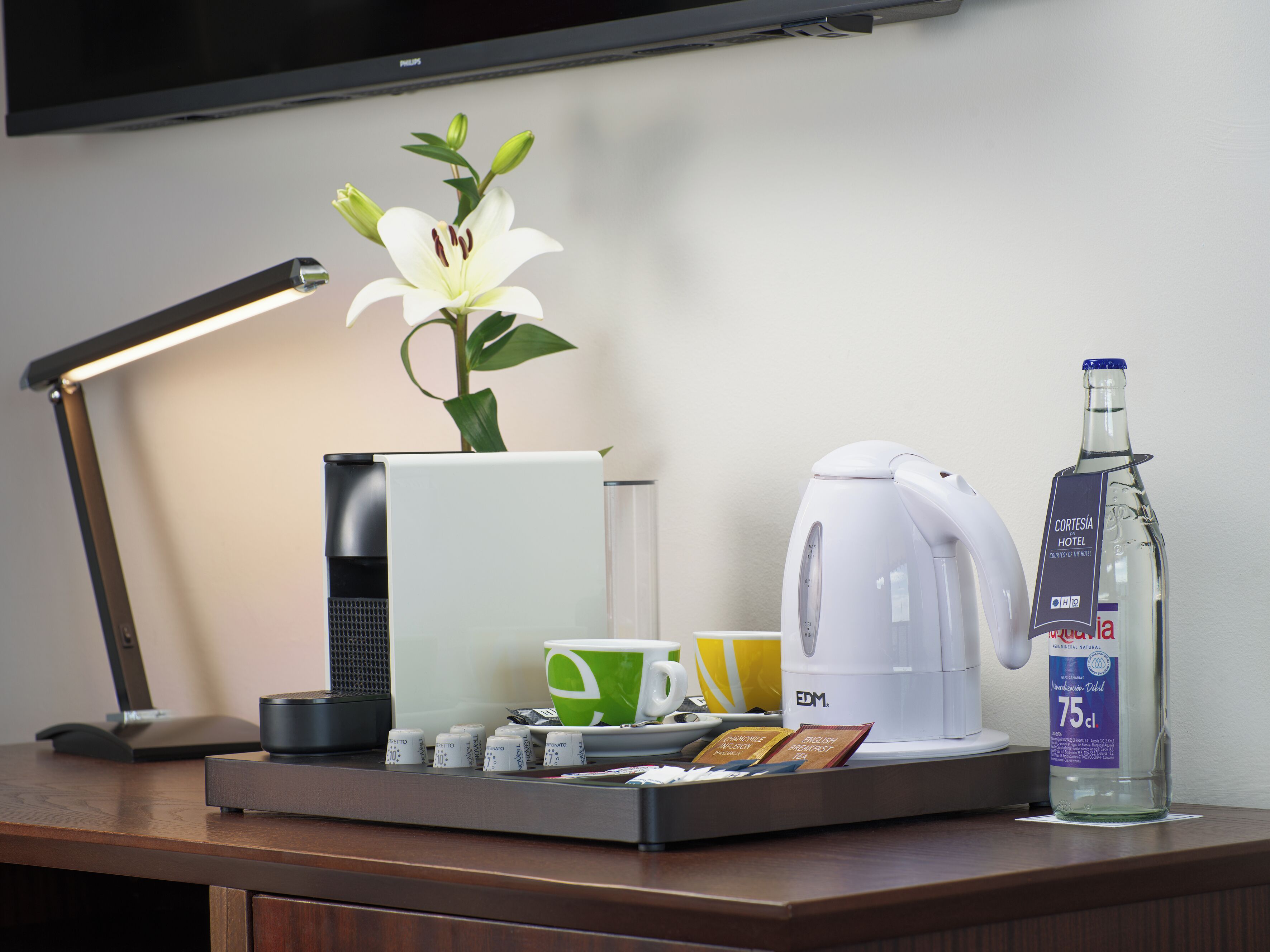 1 bedroom, in-room safe, desk, blackout curtains