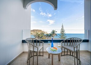 Coffres-forts dans les chambres, bureau, rideaux occultants