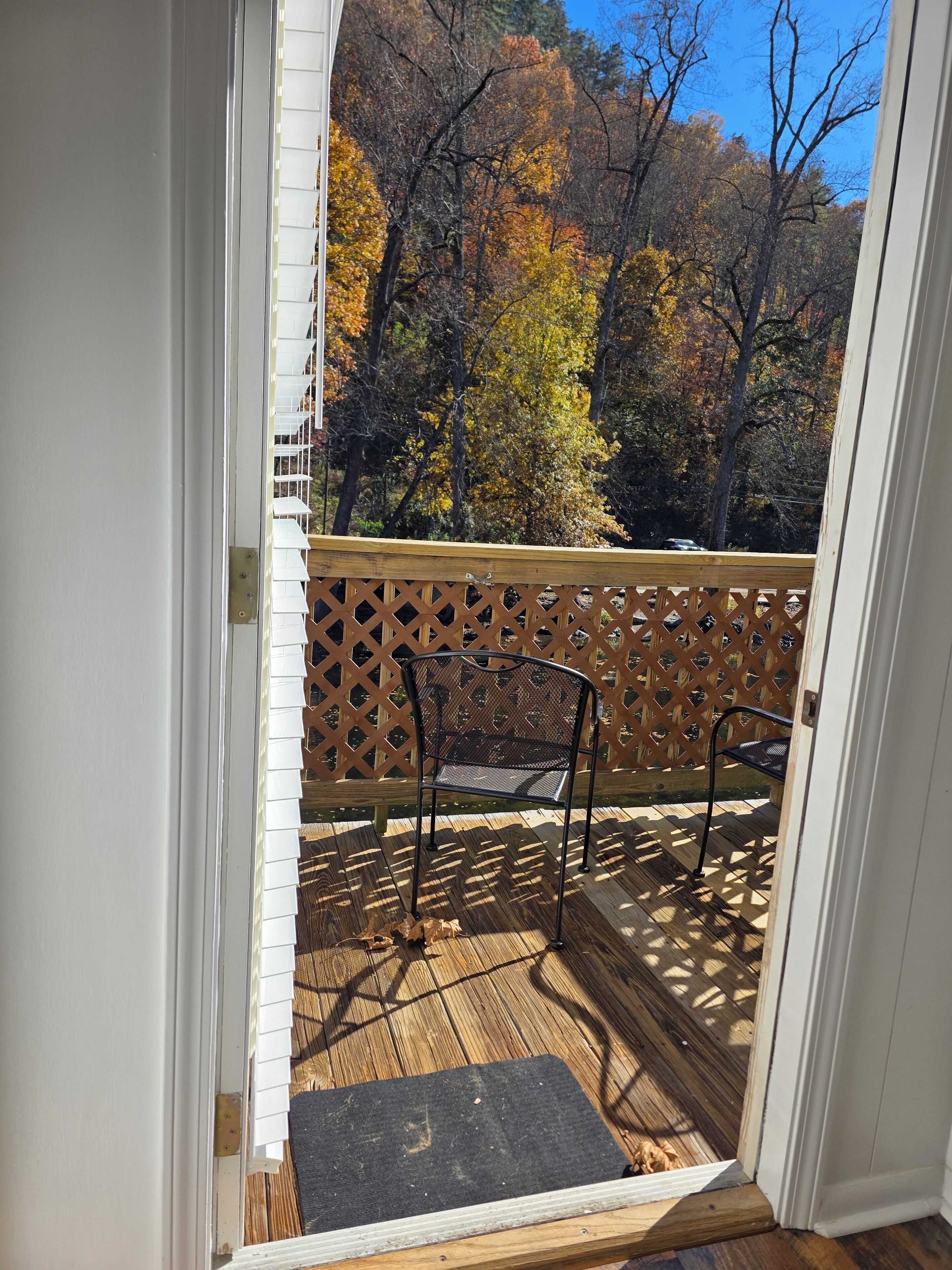 シグネチャー ルーム | バルコニーからの眺望