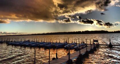 Lake Dalrymple Resort