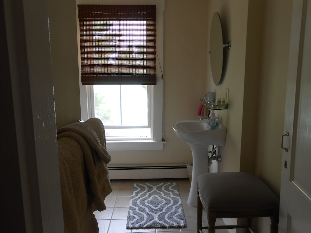 Lakeview Inn by null