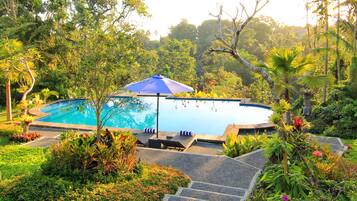 Alberca al aire libre