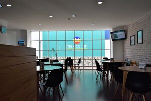 Free daily full breakfast