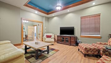 40-inch flat-screen TV with cable channels