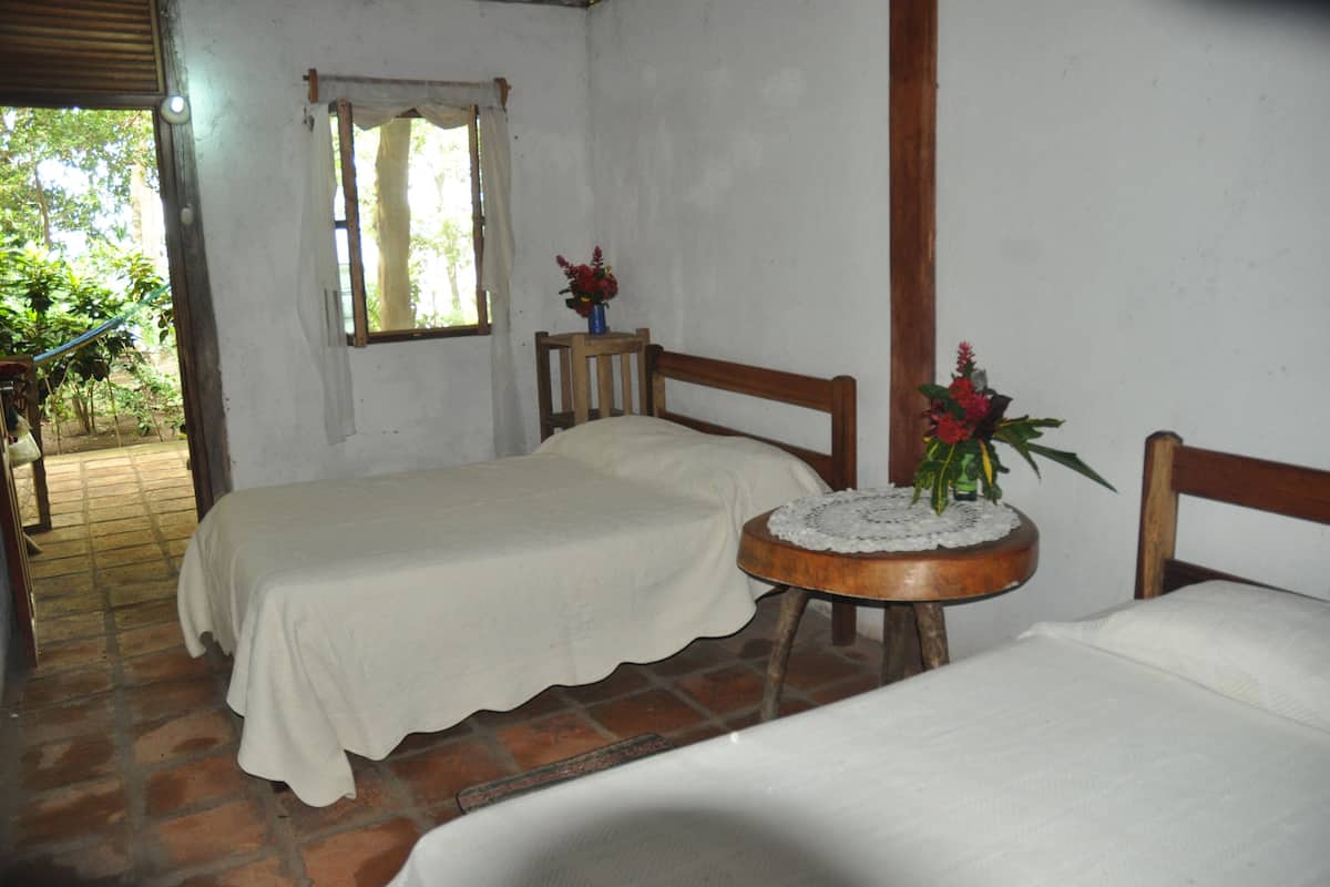 Double Room | Free cots/infant beds, rollaway beds, free WiFi, bed sheets