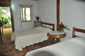 Double Room | Free cribs/infant beds, rollaway beds, free WiFi, bed sheets