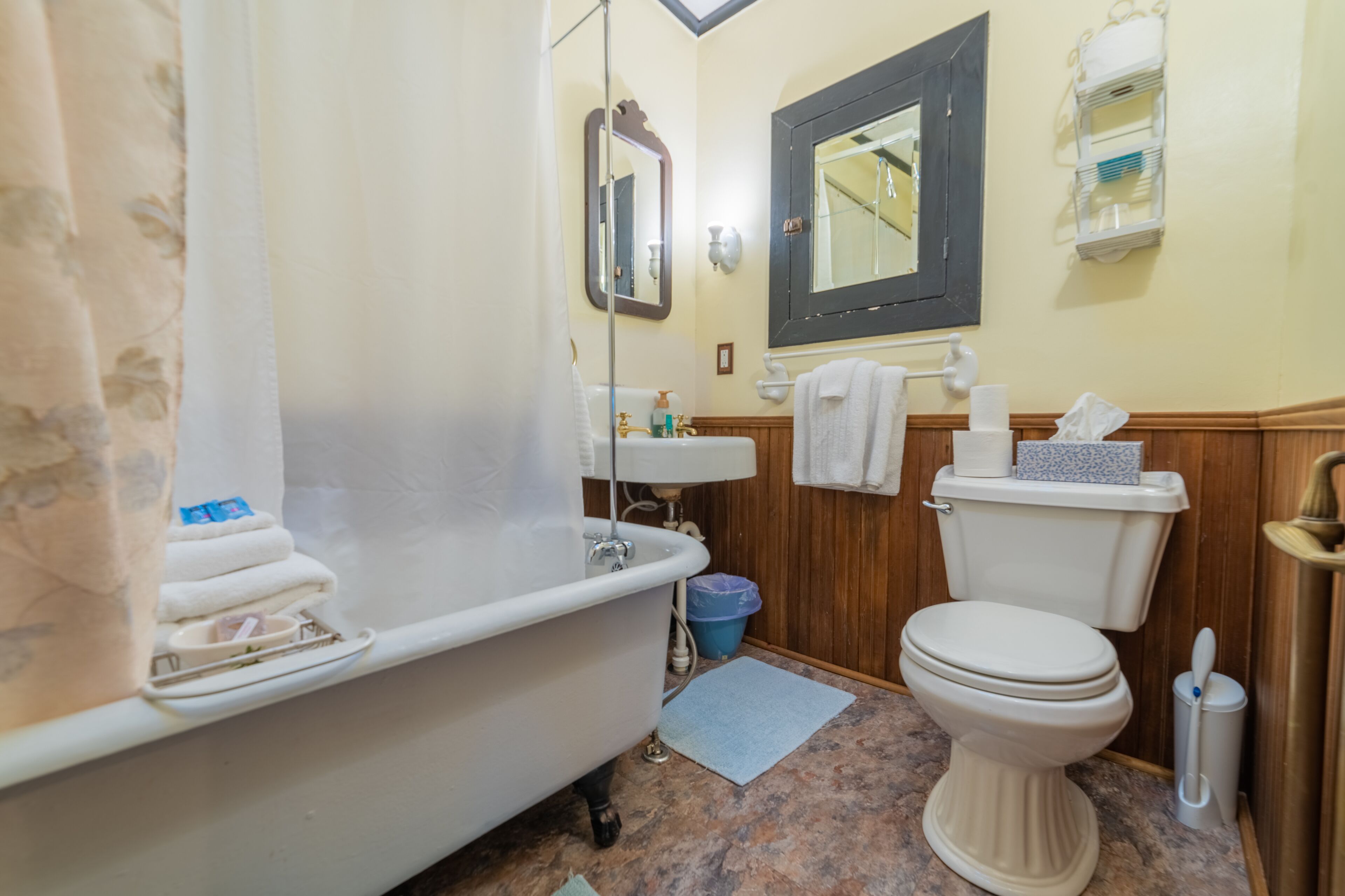 Triple Room, Ensuite (The Maid's Suite) | Bathroom