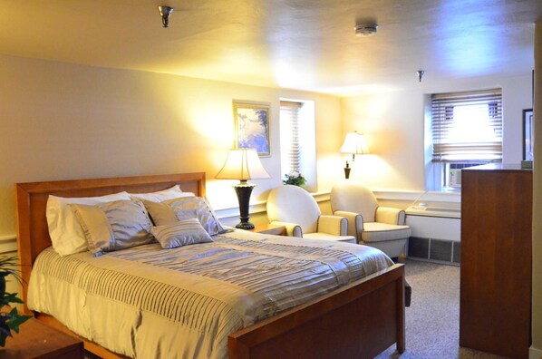 The State Room (Over Bar)