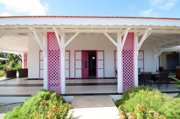 Exterior - Le Jardin des 4 épices (Saint-Louis)