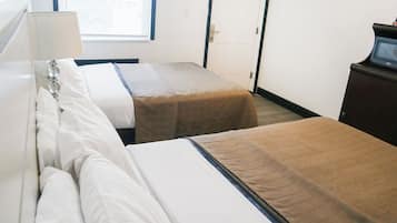 Standard Room, 2 Double Beds
