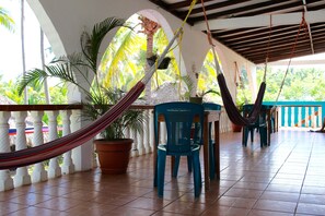 Porch - Azul Surf Club (El Cuco)