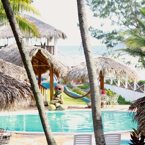 Outdoor pool - Azul Surf Club (El Cuco)