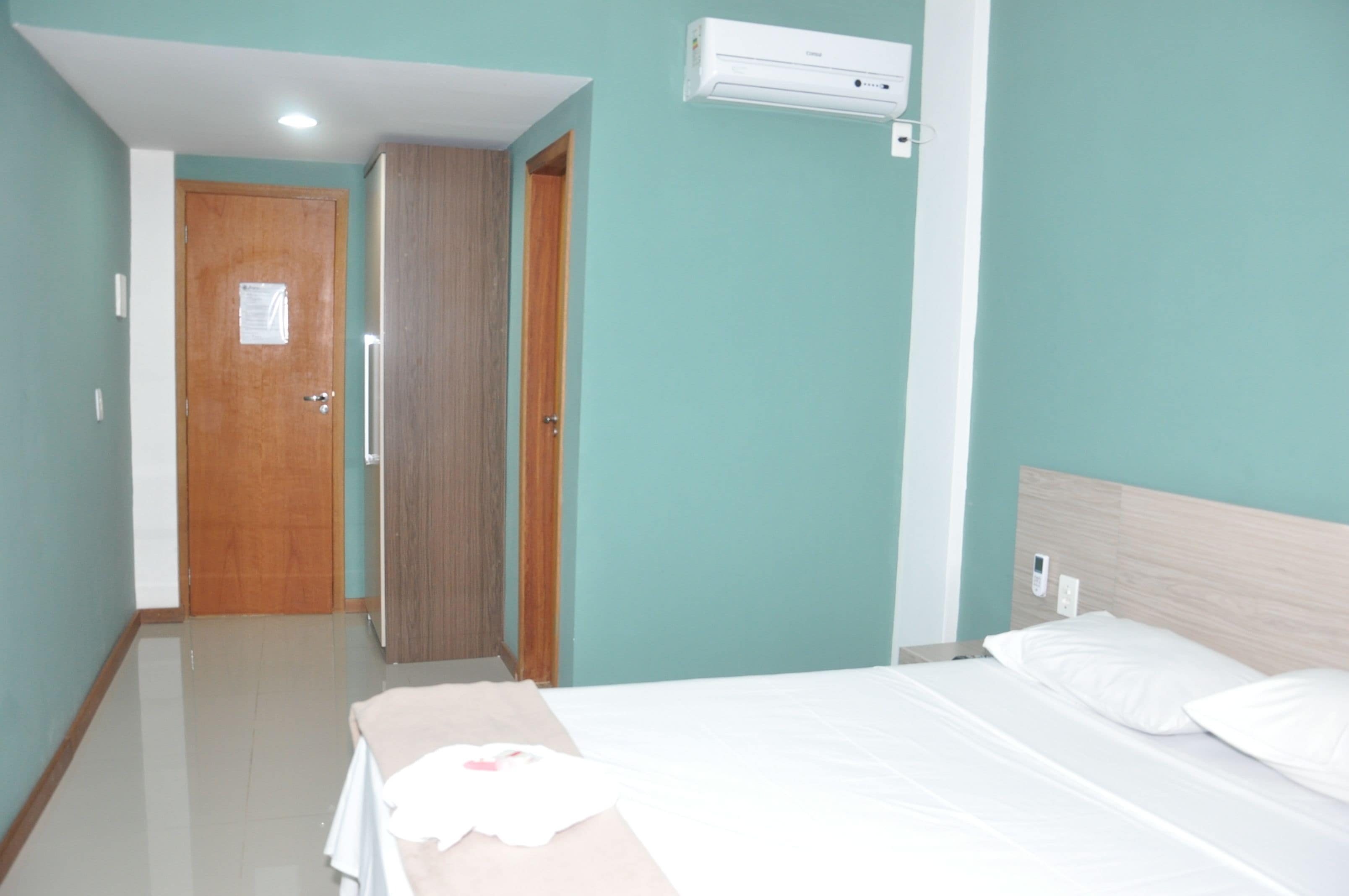 economy double room | minibar, desk, soundproofing, free wifi