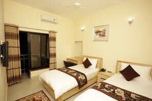 Deluxe Twin Room, Private Bathroom, Garden View | Desk, free WiFi, wheelchair access - Mahadev Hotel (Kathmandu)