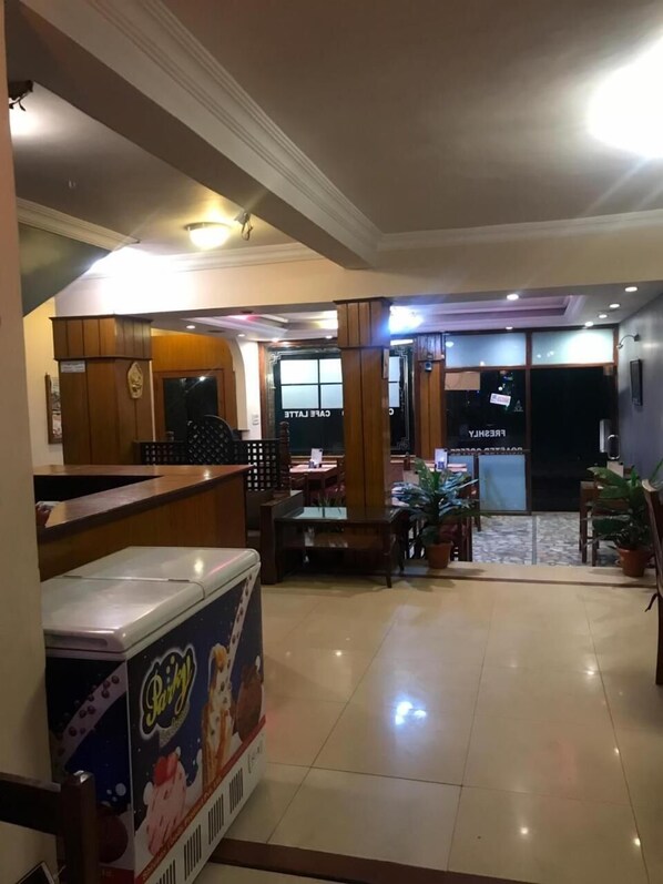 Lobby - Hotel Earth House (Kathmandu)