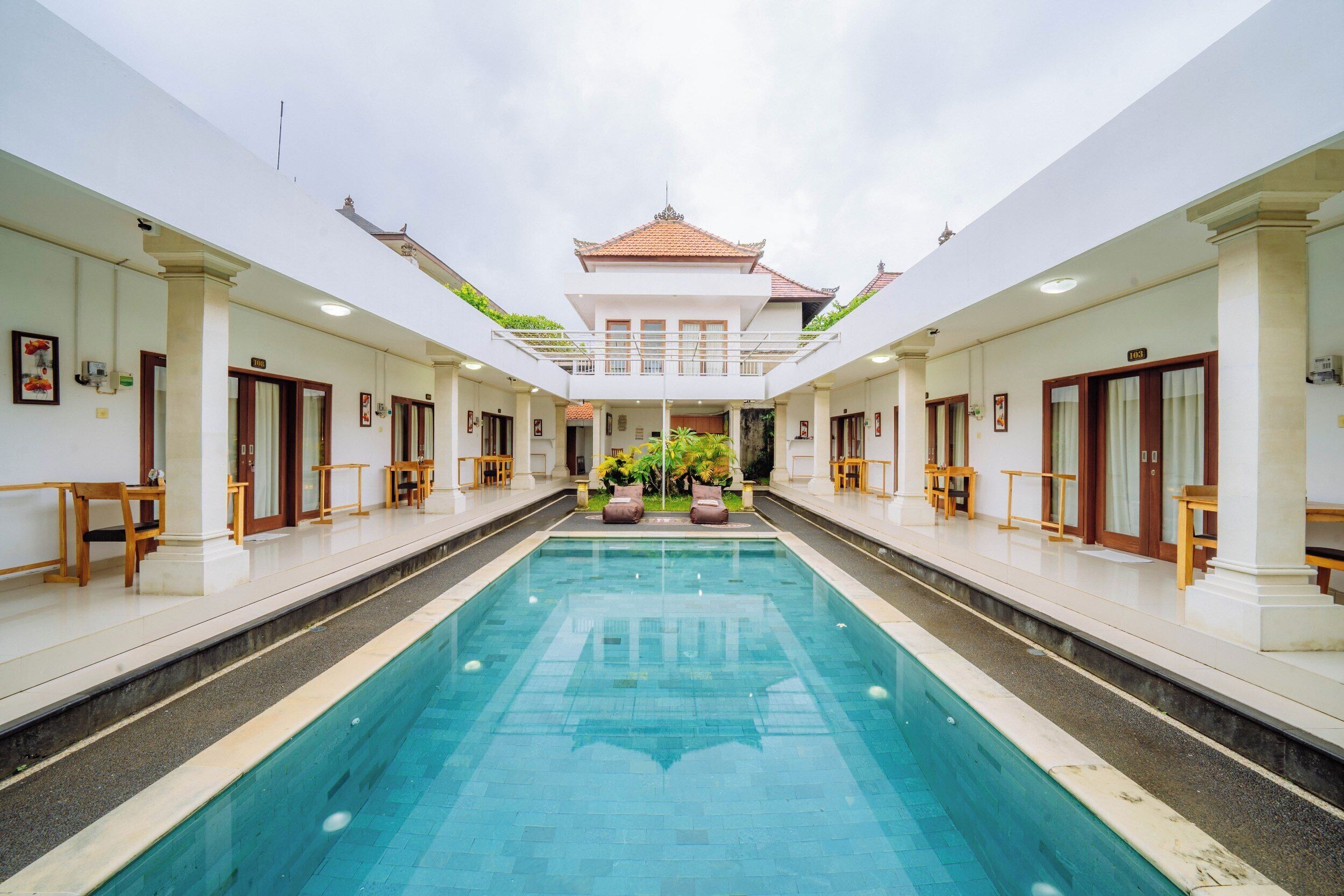 Outdoor pool, pool umbrellas