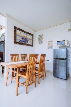 Fridge - MIMU Co Living (Seminyak)