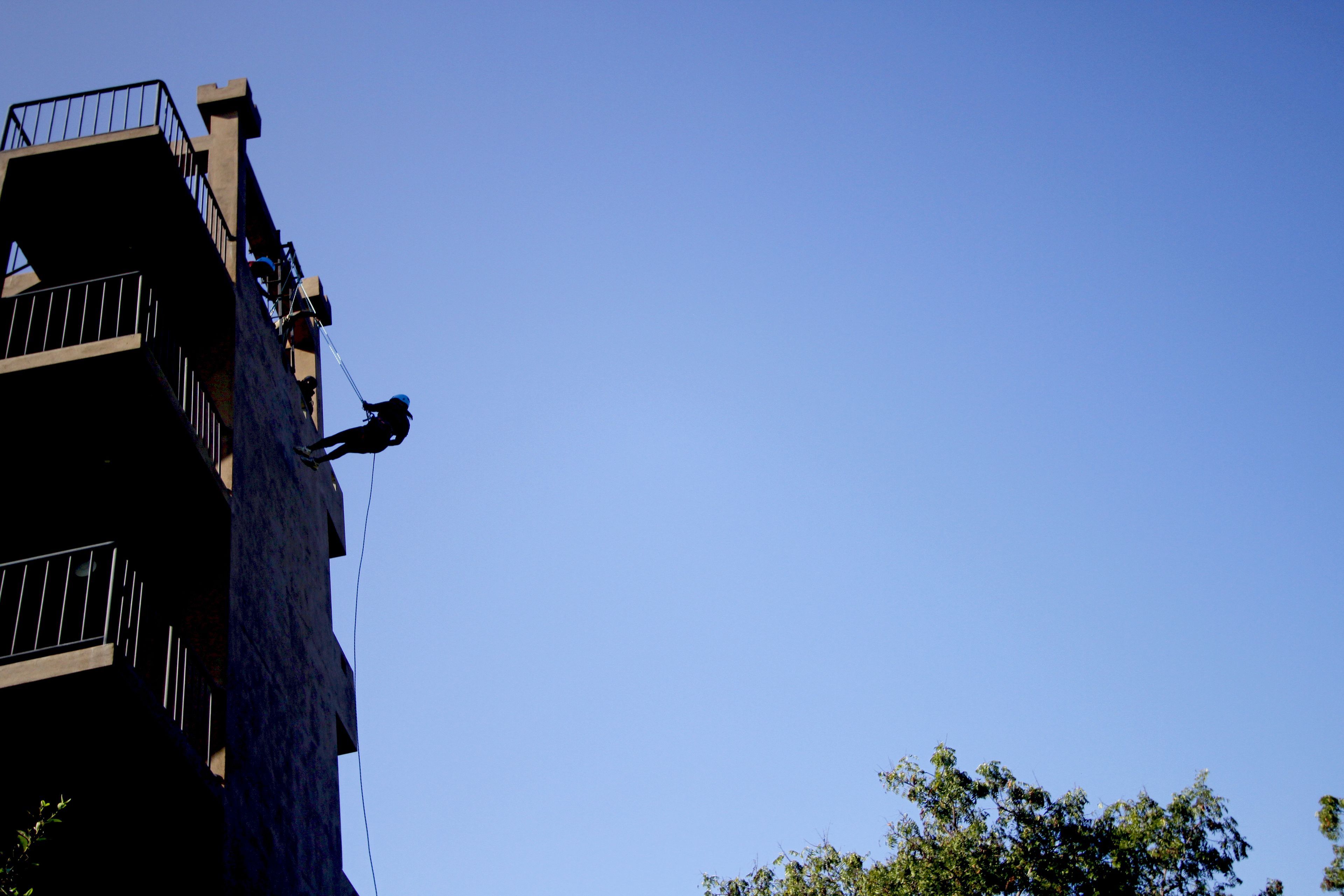 ropes course (team building)
