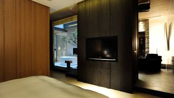 Habitación doble superior | Edredones de plumas, escritorio, camas supletorias y wifi gratis