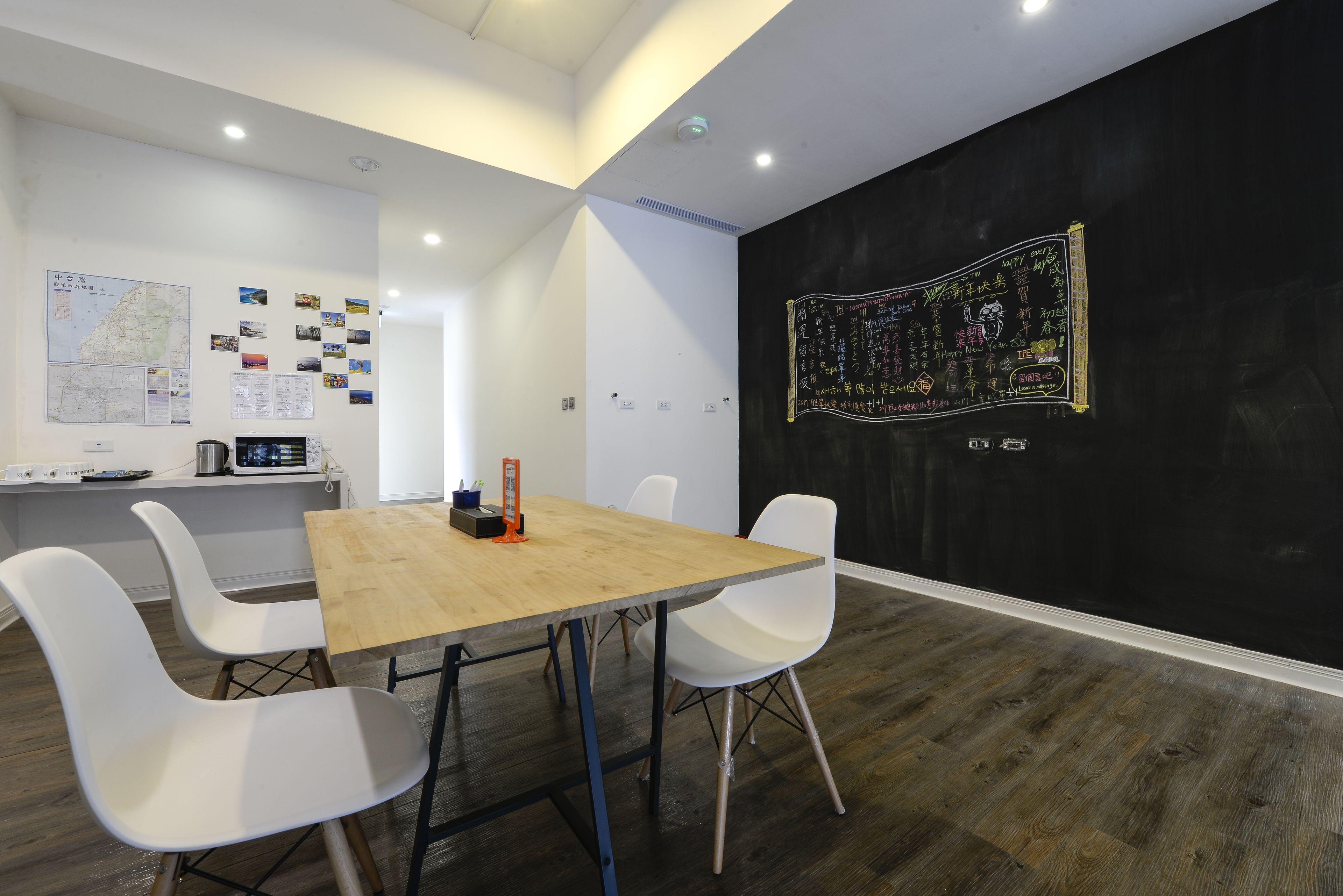 basic twin room, 2 single beds, shared bathroom | down duvets, desk, soundproofing, free wifi