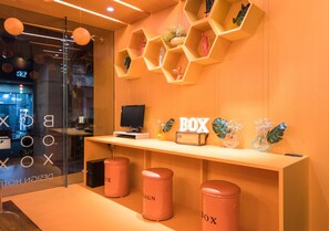 Sala de estar en el lobby