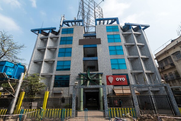 ด้านหน้าที่พัก